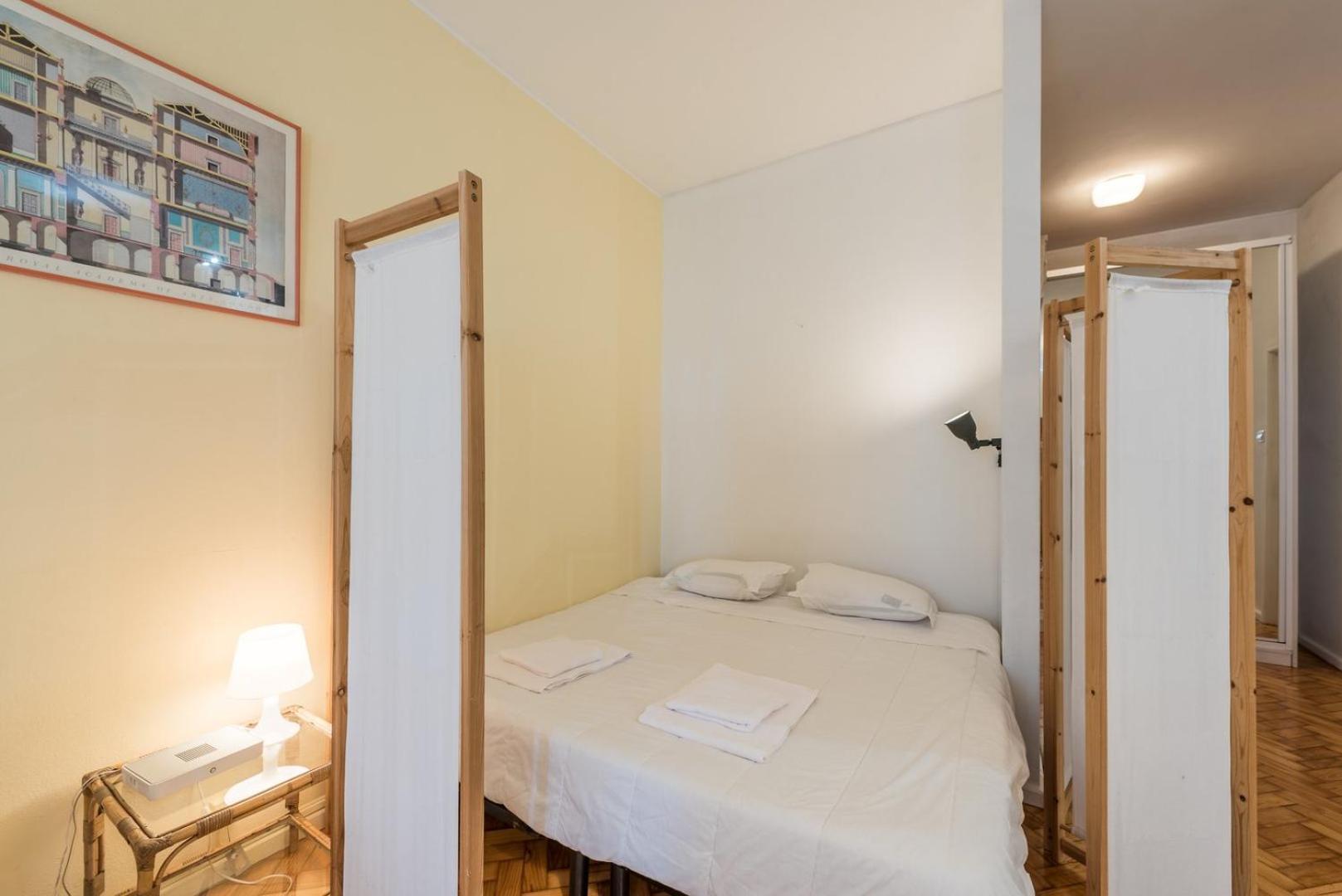 Guestready - Minimalistic Studio Downtown Porto Bagian luar foto