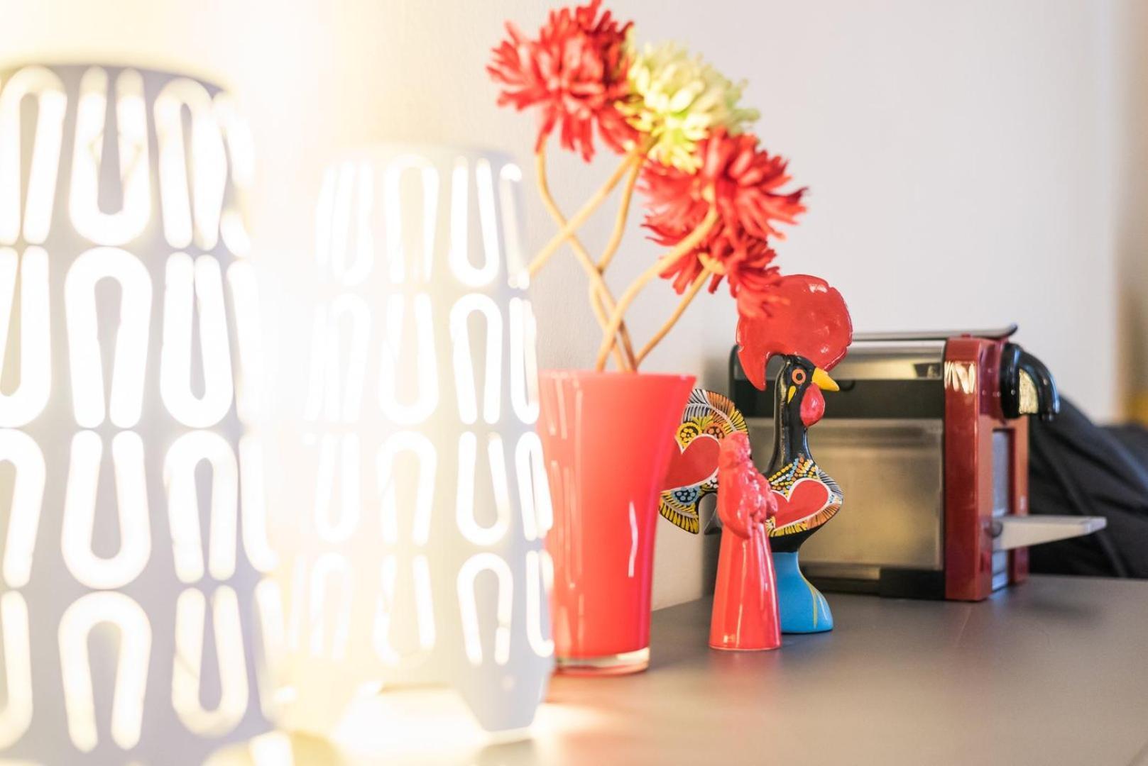 Guestready - Minimalistic Studio Downtown Porto Bagian luar foto
