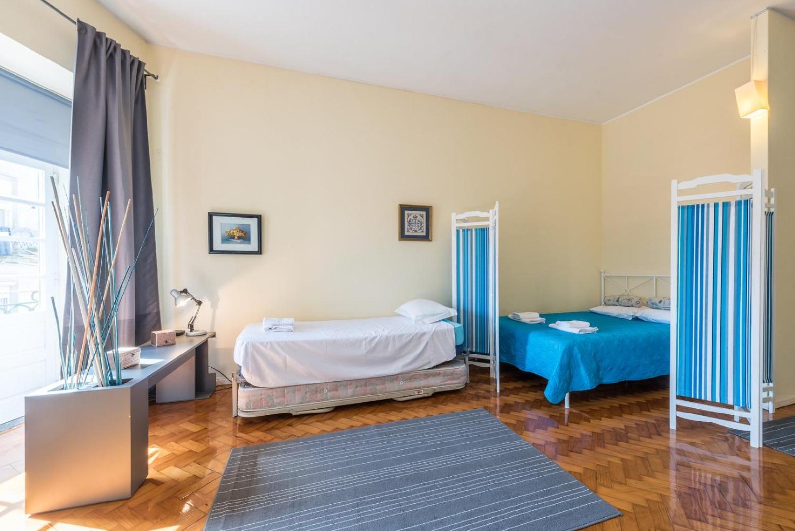 Guestready - Minimalistic Studio Downtown Porto Bagian luar foto