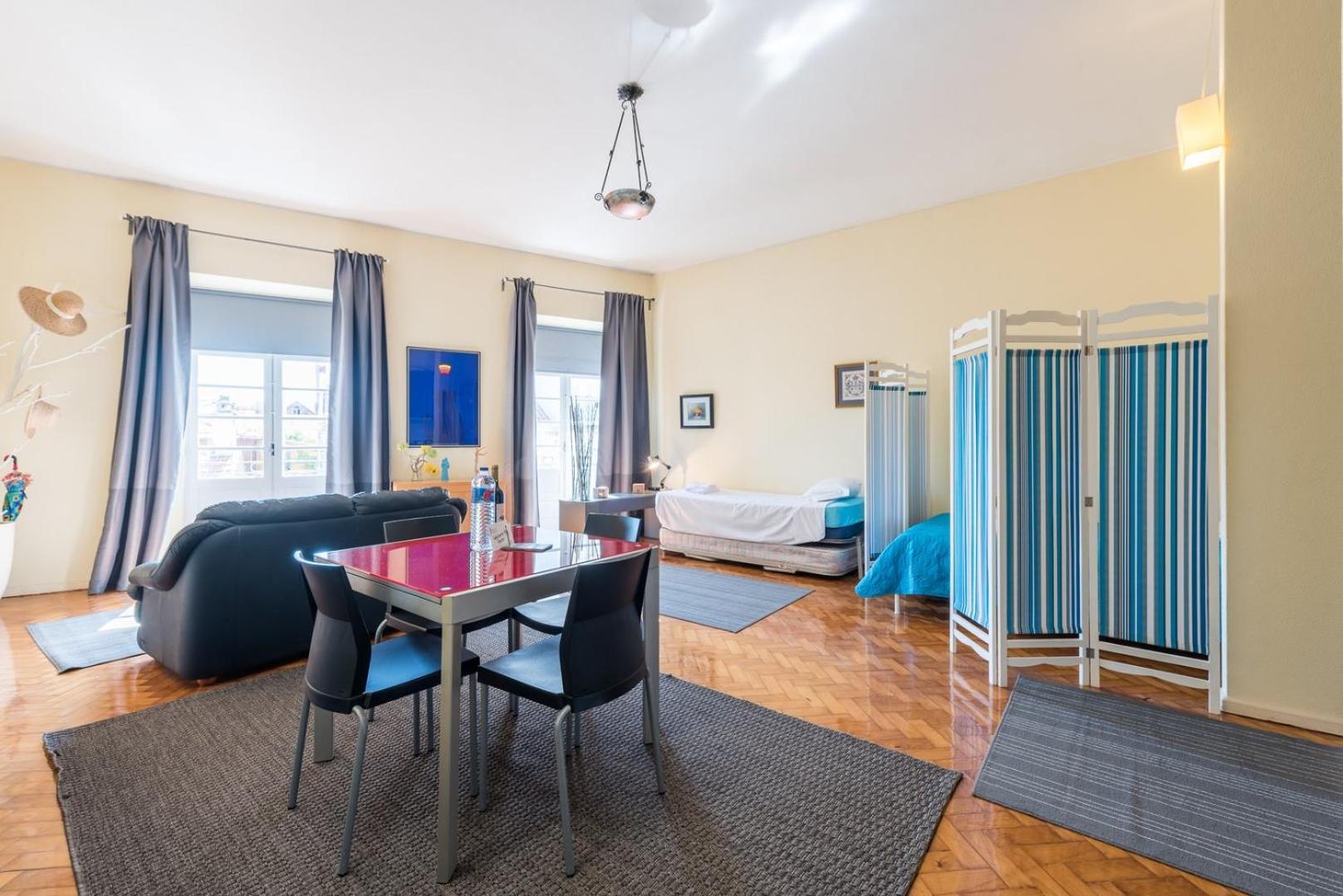 Guestready - Minimalistic Studio Downtown Porto Bagian luar foto